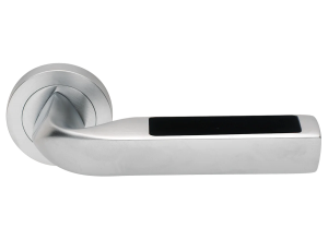 MATRIX-2 R2 CSA/NERO, ручка дверная, цвет -  матовый хром/черный