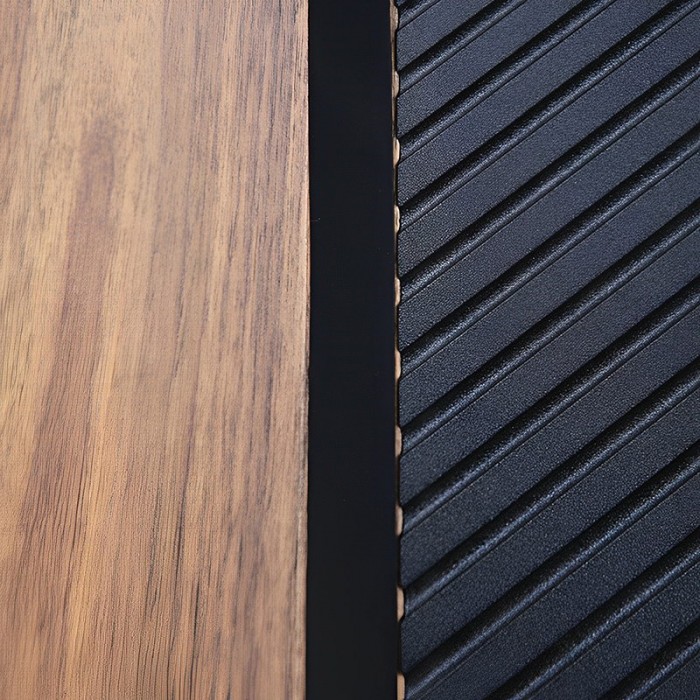 Стальная дверь "Planum". Заказная модель.