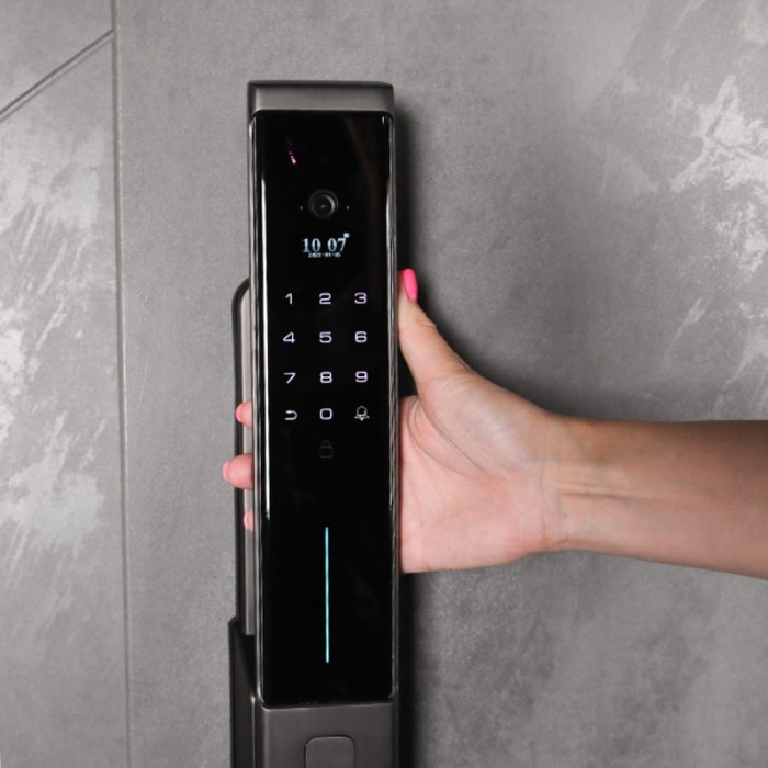 Стальная дверь "Сантос". Заказная модель.