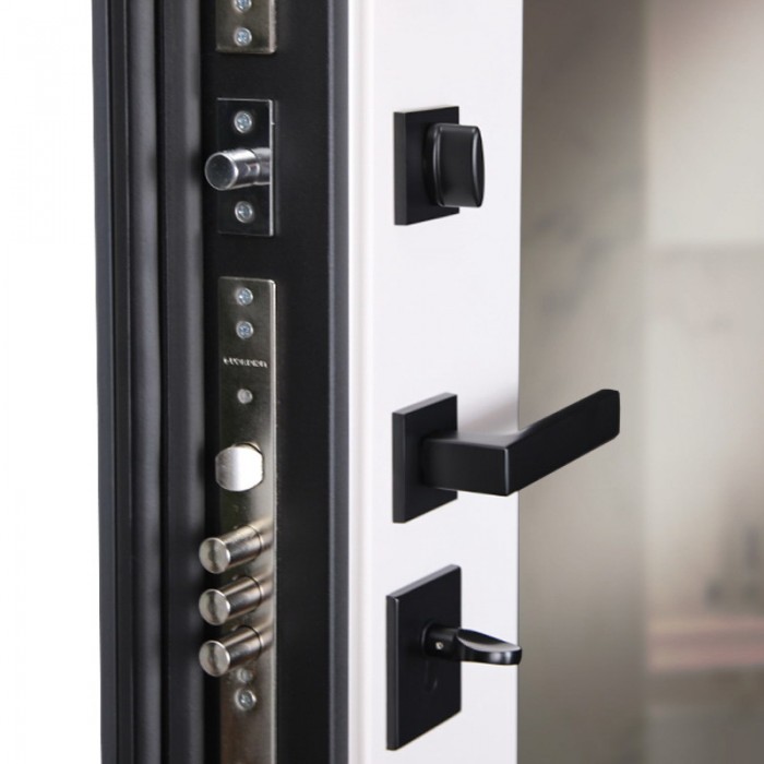 Стальная дверь Вертикаль с зеркалом